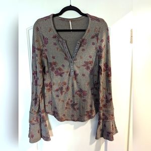 Free People Grey Floral Bell Sleeves Henley Ribbed Top in Washed Black Combo XL